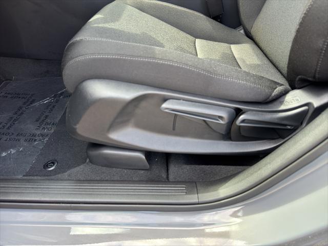new 2025 Honda CR-V car, priced at $33,450