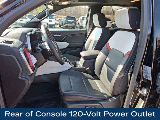 used 2024 GMC Canyon car, priced at $50,412