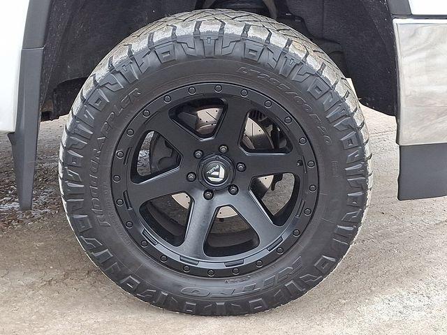 used 2017 GMC Sierra 1500 car, priced at $27,807