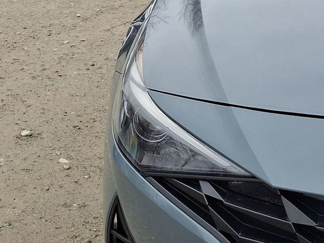 used 2021 Hyundai Elantra car, priced at $15,769