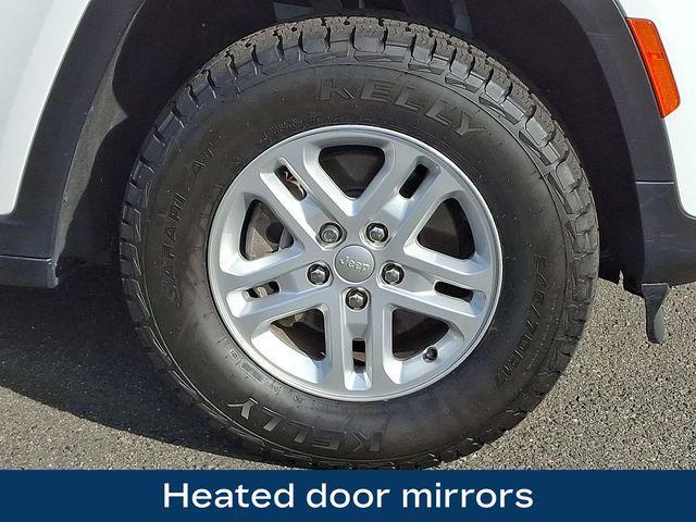 used 2023 Jeep Grand Cherokee car, priced at $25,514