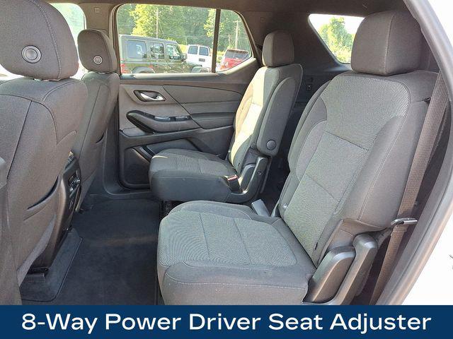 used 2023 Chevrolet Traverse car, priced at $28,741