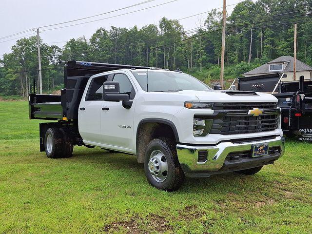 new 2025 Chevrolet Silverado 3500 car, priced at $66,532