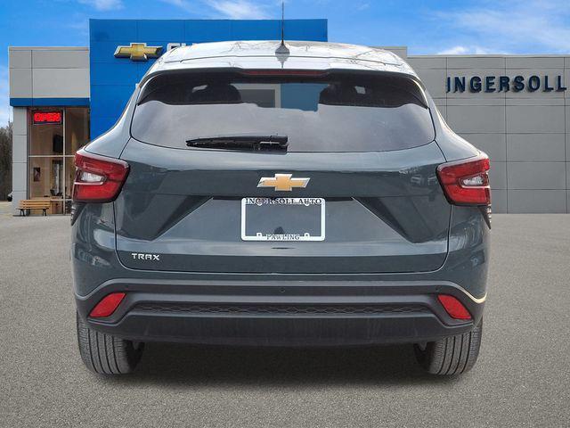 used 2025 Chevrolet Trax car, priced at $23,135