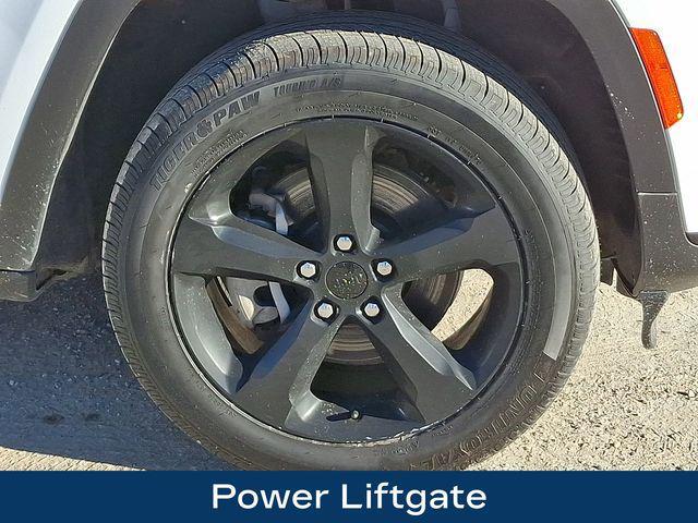 used 2022 Jeep Grand Cherokee L car, priced at $29,417