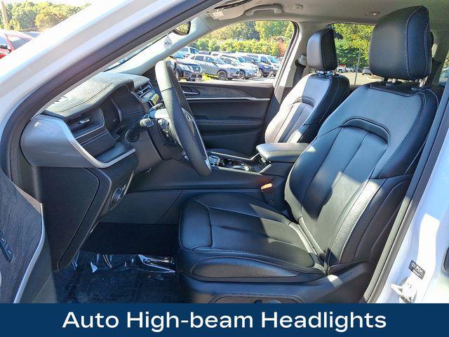 used 2023 Jeep Grand Cherokee car, priced at $31,850