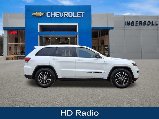 used 2017 Jeep Grand Cherokee car, priced at $18,134
