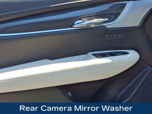 used 2023 Cadillac XT5 car, priced at $35,557