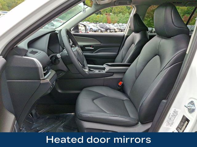 used 2024 Toyota Grand Highlander car, priced at $46,894