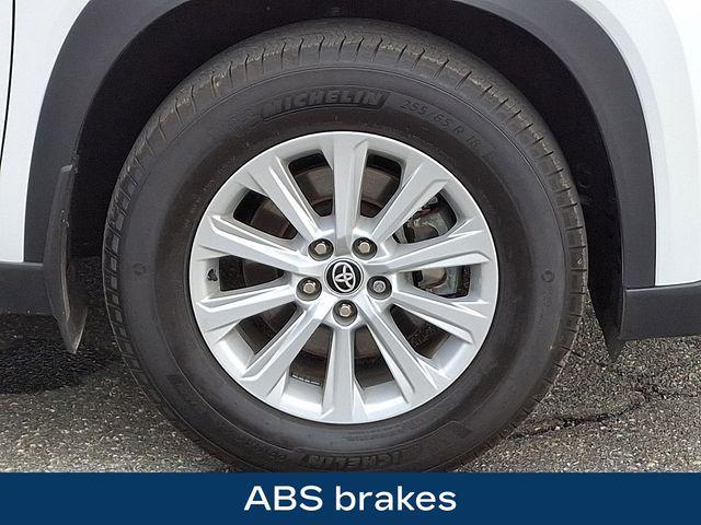 used 2024 Toyota Grand Highlander car, priced at $46,894