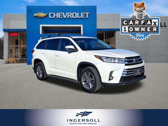 used 2018 Toyota Highlander car, priced at $25,570