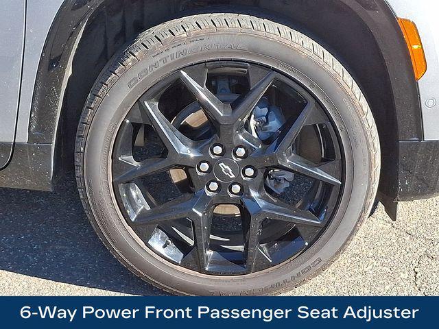 used 2024 Chevrolet Traverse car, priced at $49,929