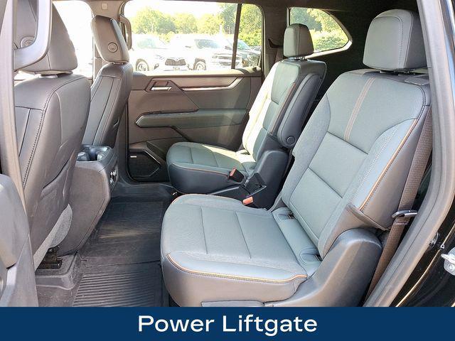 used 2024 GMC Acadia car, priced at $43,865