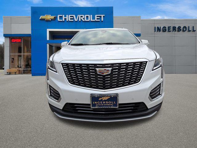 used 2023 Cadillac XT5 car, priced at $38,438