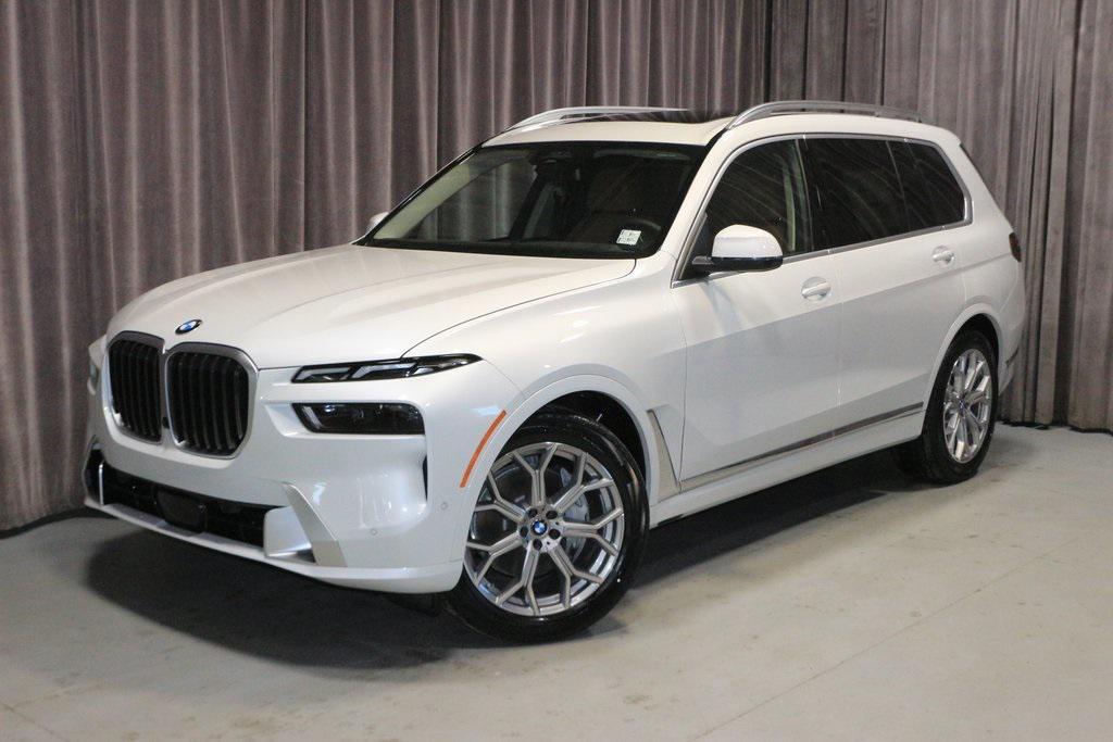 new 2025 BMW X7 car, priced at $91,155