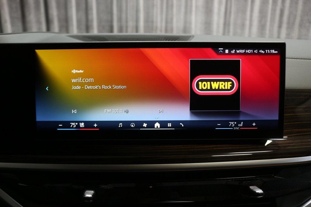 new 2025 BMW X7 car, priced at $91,155