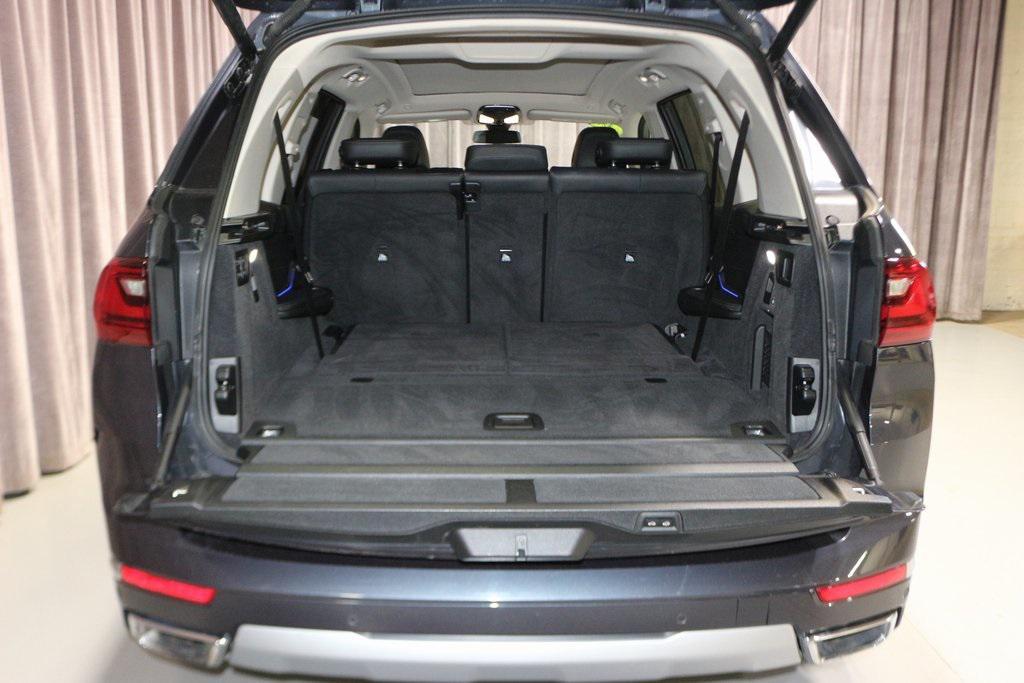 used 2022 BMW X7 car, priced at $39,000
