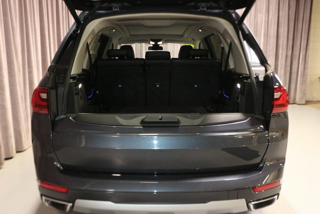 used 2022 BMW X7 car, priced at $39,000