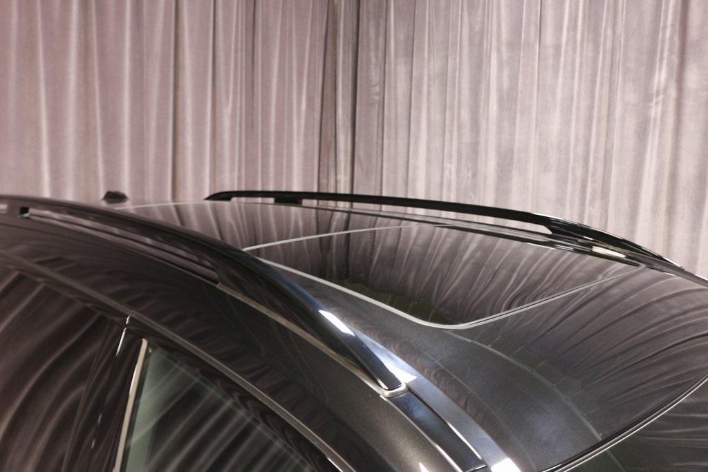 new 2026 BMW X7 car, priced at $98,015