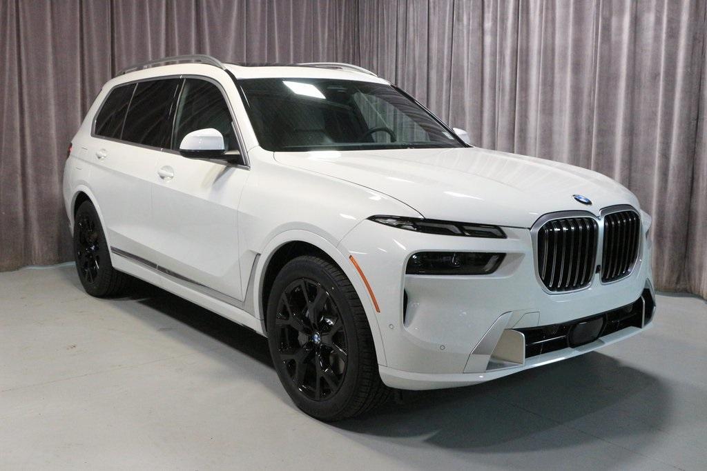 new 2025 BMW X7 car, priced at $90,875