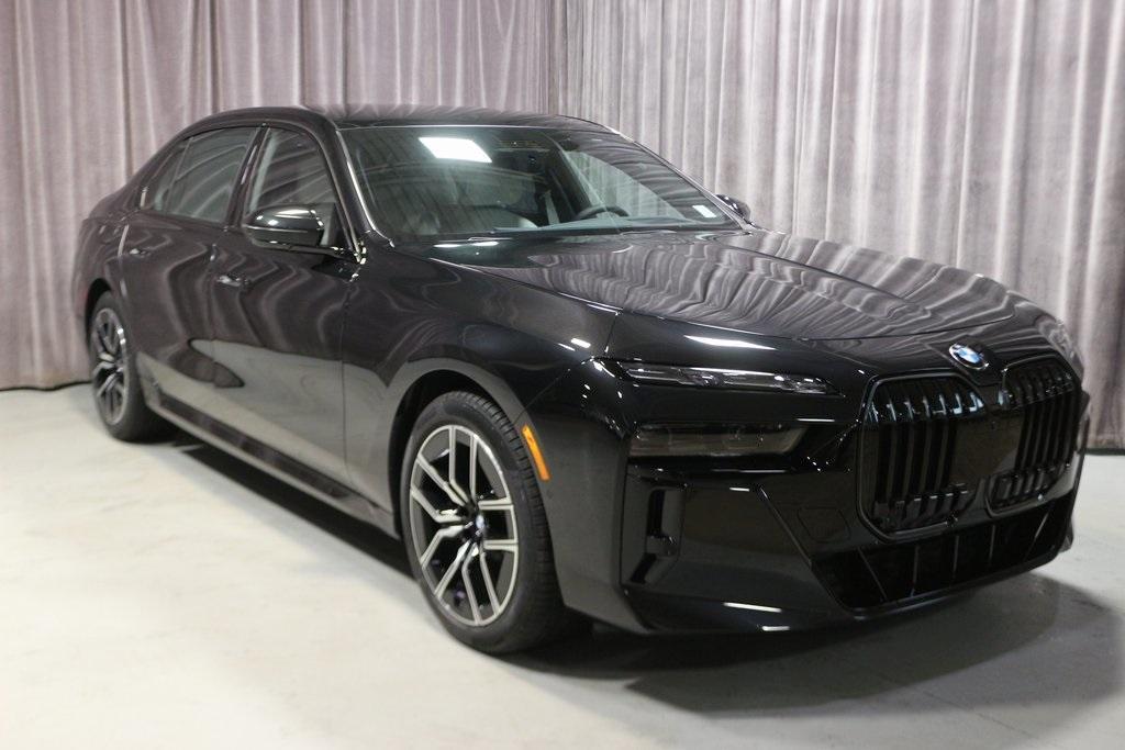 new 2024 BMW 760 car, priced at $140,820