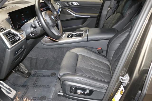 used 2024 BMW X7 car, priced at $82,500