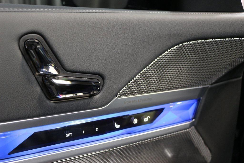 used 2023 BMW 760 car, priced at $69,000