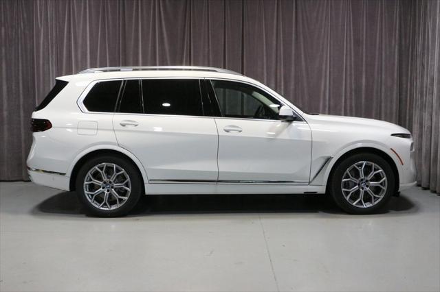 new 2025 BMW X7 car, priced at $93,185