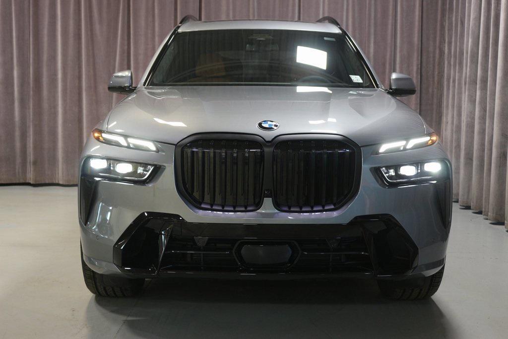 new 2026 BMW X7 car, priced at $100,485