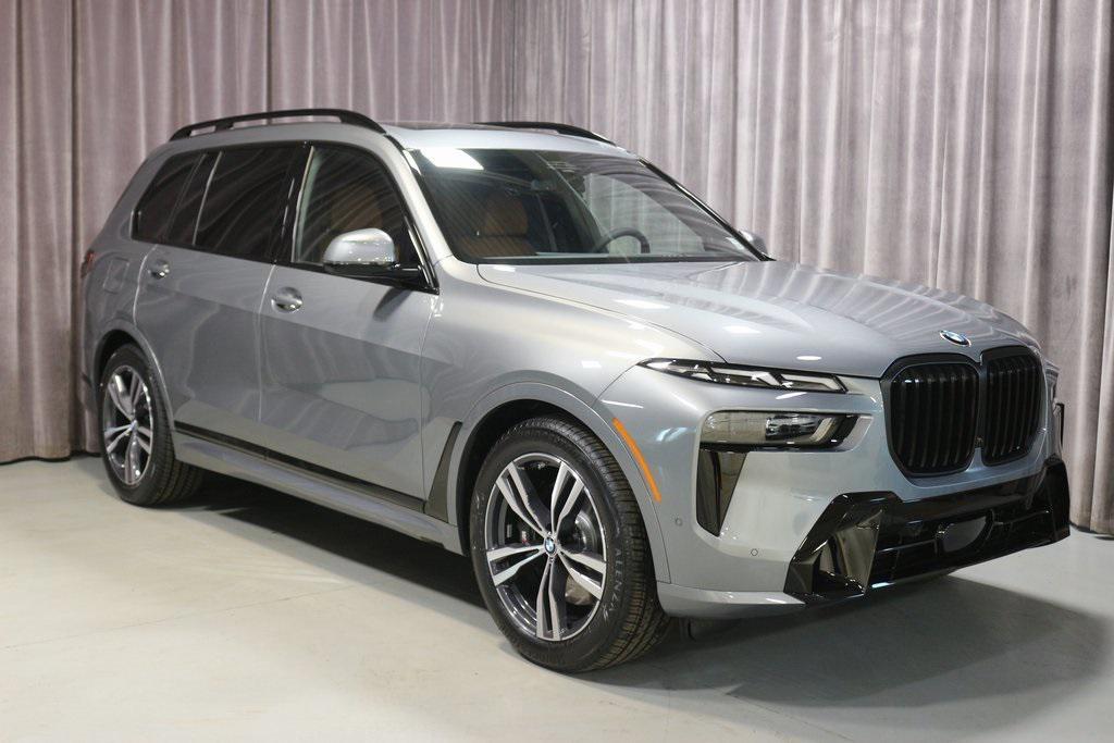 new 2026 BMW X7 car, priced at $100,485