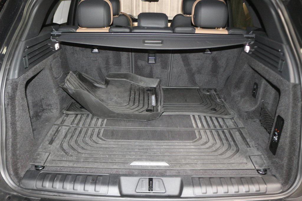 used 2023 Land Rover Range Rover Sport car, priced at $74,000
