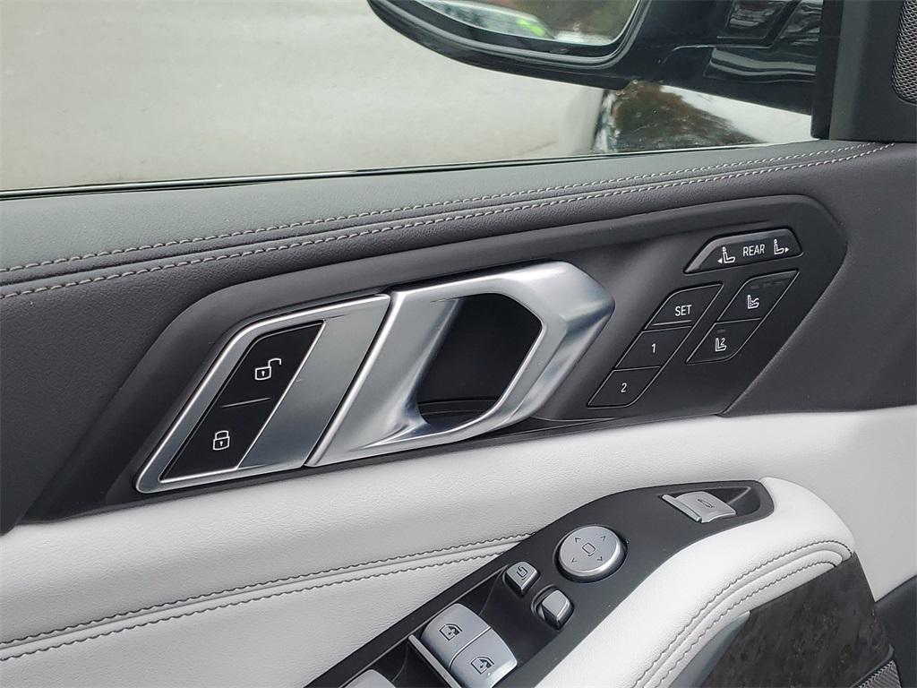 used 2024 BMW X7 car, priced at $70,500
