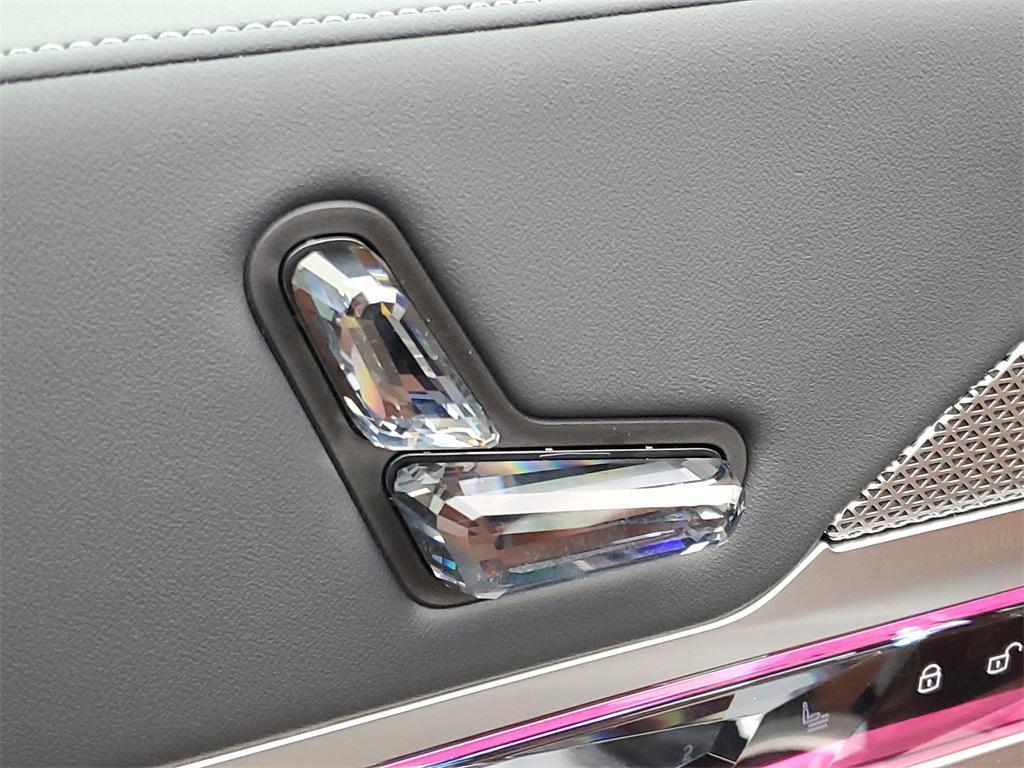 new 2025 BMW i7 car, priced at $11,092,500