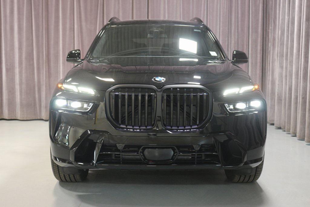 new 2026 BMW X7 car, priced at $100,260