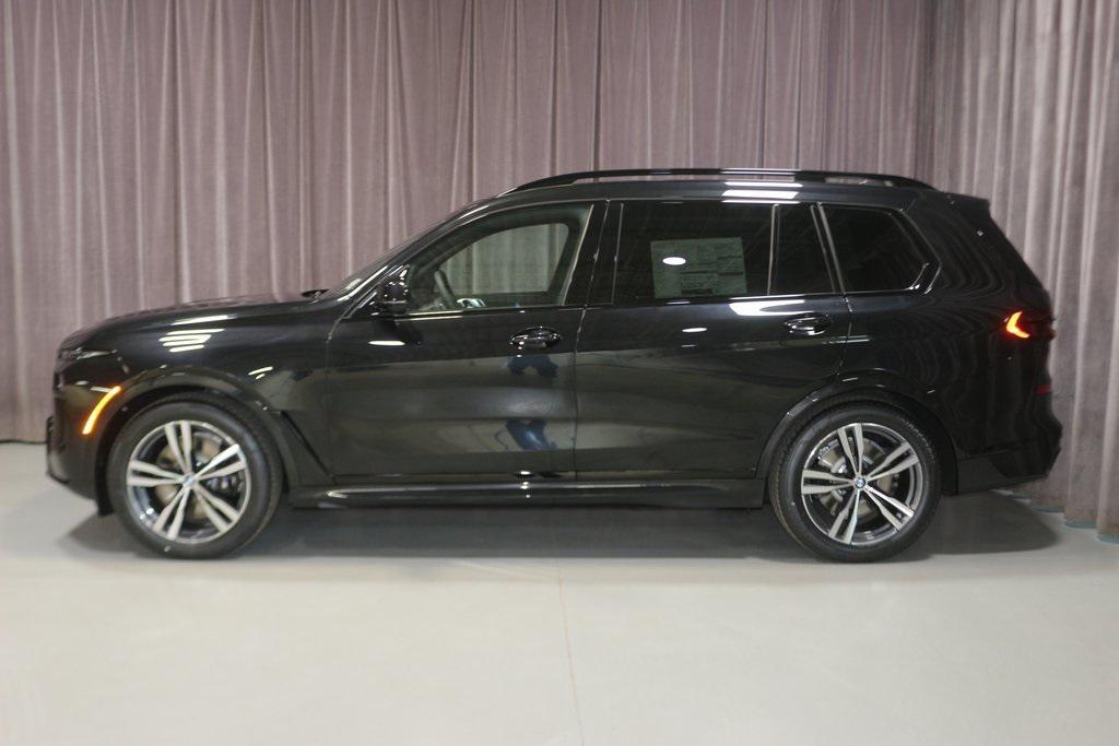 new 2026 BMW X7 car, priced at $100,260