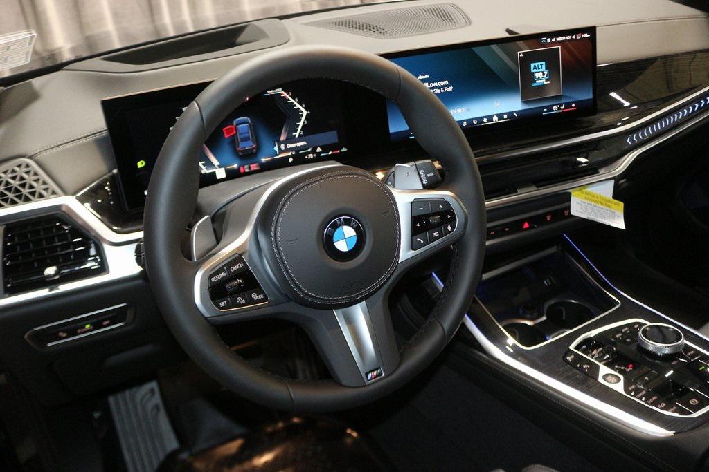 new 2026 BMW X7 car, priced at $100,260