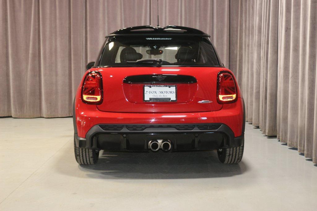 used 2023 MINI Hardtop car, priced at $29,000