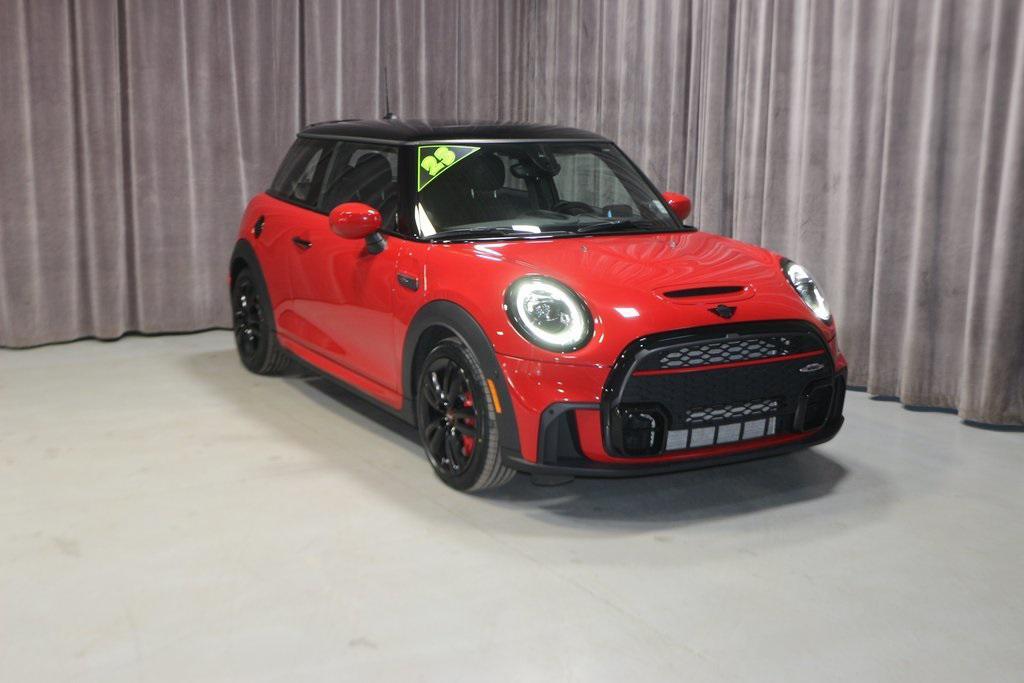 used 2023 MINI Hardtop car, priced at $29,000