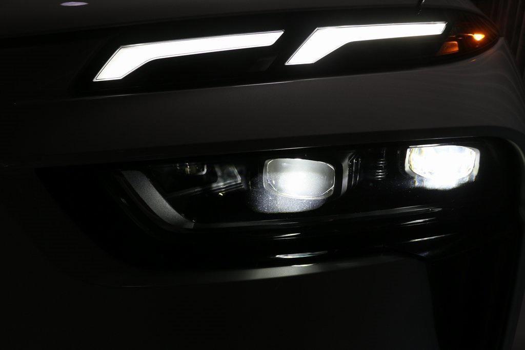 used 2025 BMW X7 car, priced at $110,000