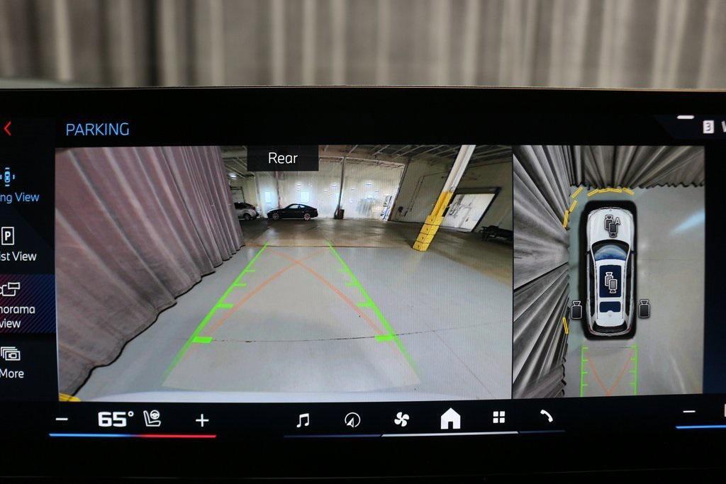 used 2025 BMW X7 car, priced at $110,000