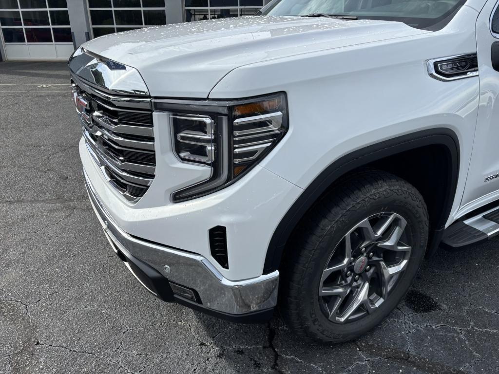 new 2025 GMC Sierra 1500 car, priced at $63,348