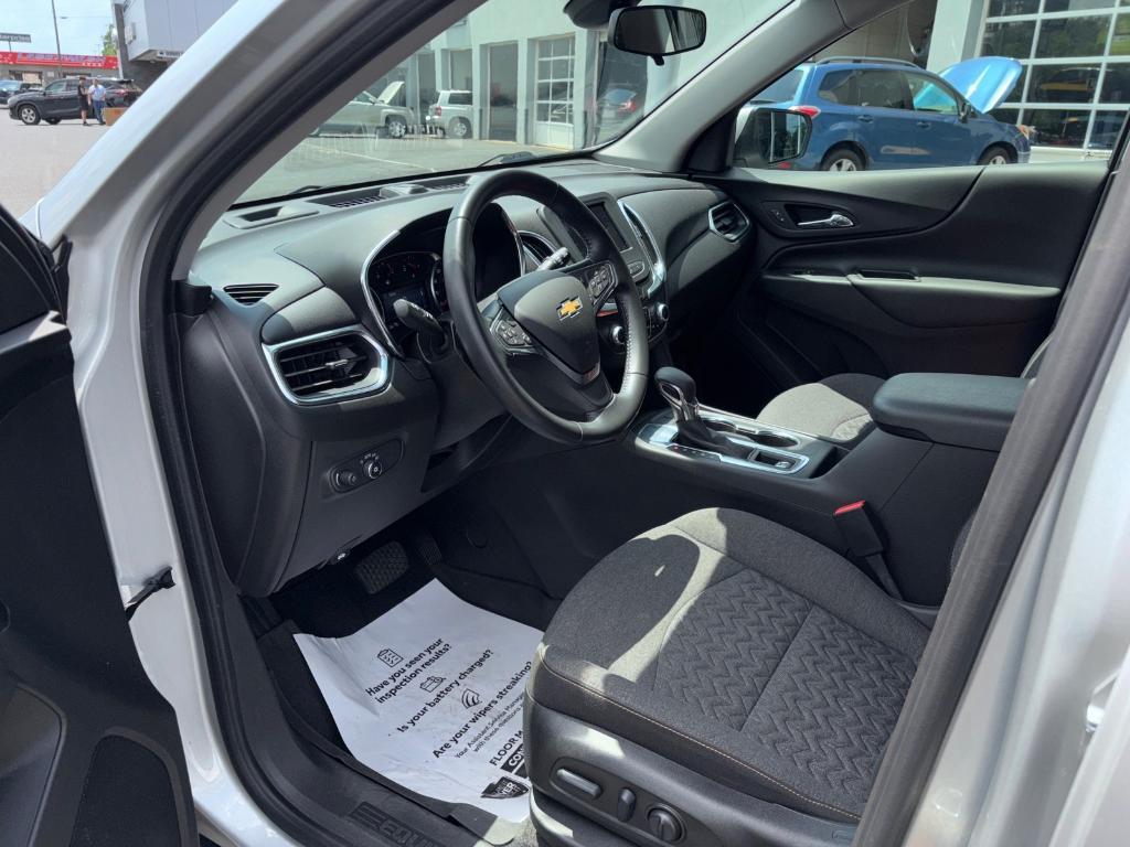 used 2022 Chevrolet Equinox car, priced at $22,195
