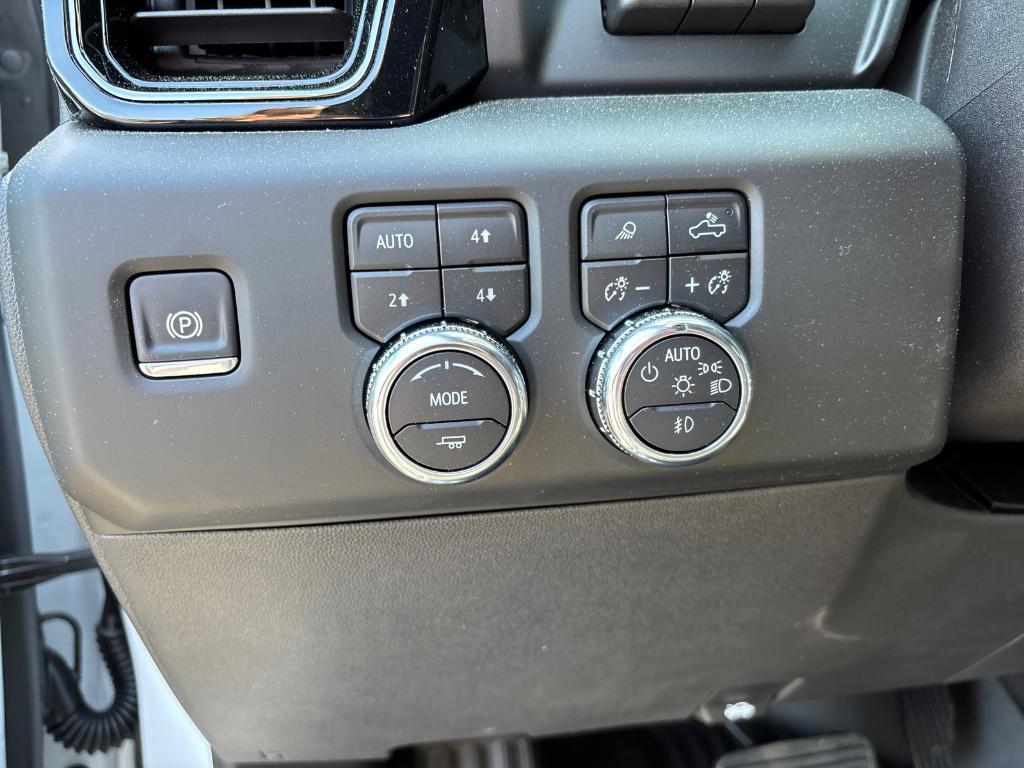 new 2025 GMC Sierra 1500 car, priced at $82,999
