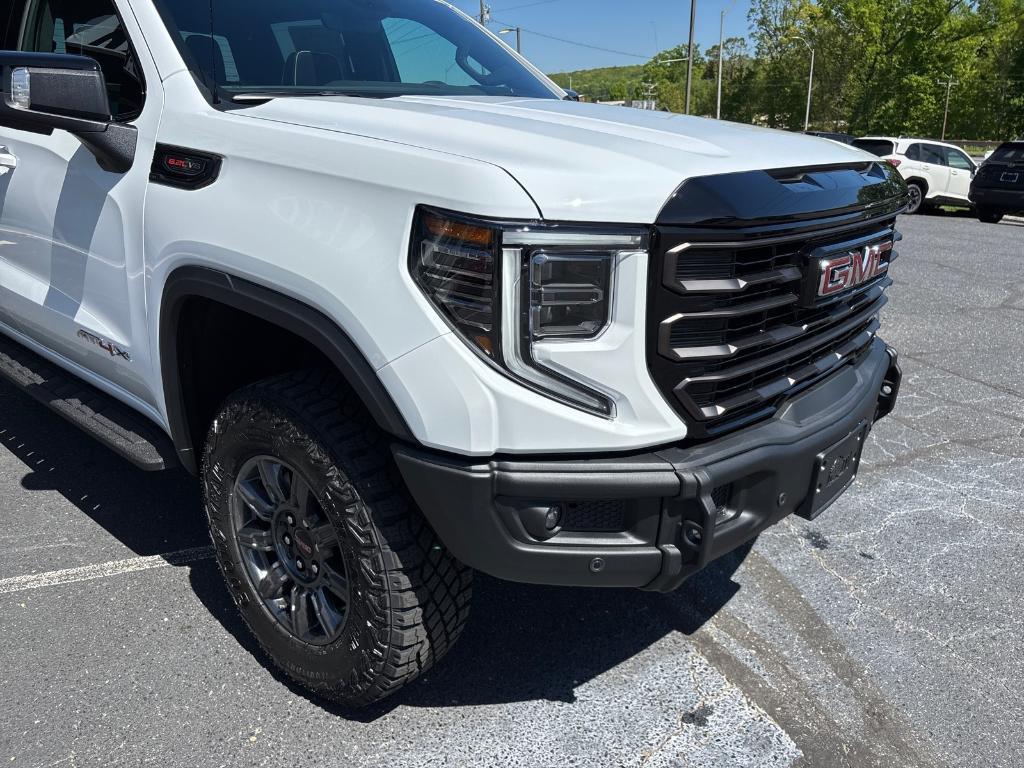 new 2025 GMC Sierra 1500 car, priced at $82,999