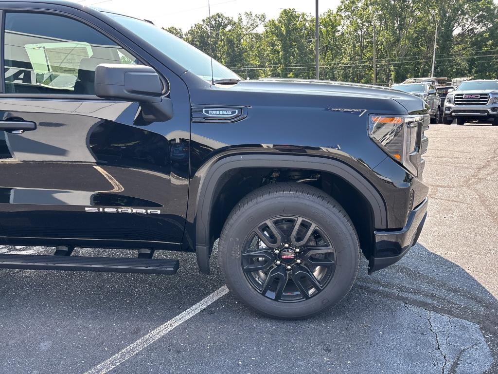 new 2025 GMC Sierra 1500 car, priced at $51,928