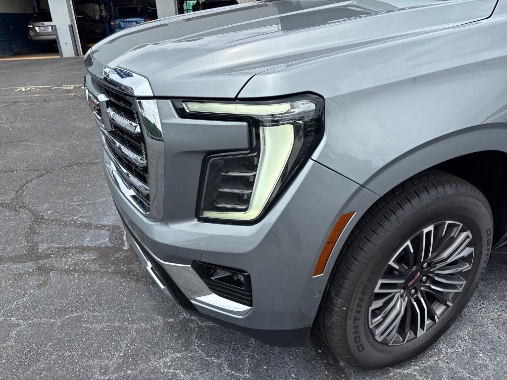 new 2025 GMC Yukon car, priced at $74,437