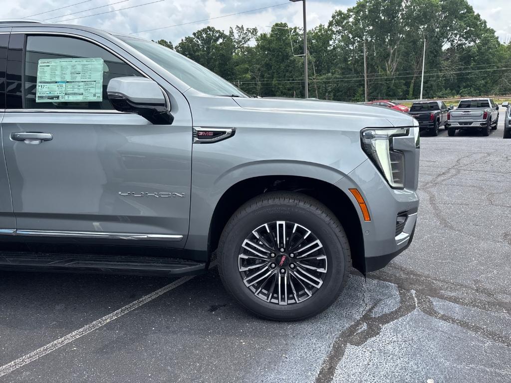 new 2025 GMC Yukon car, priced at $74,437