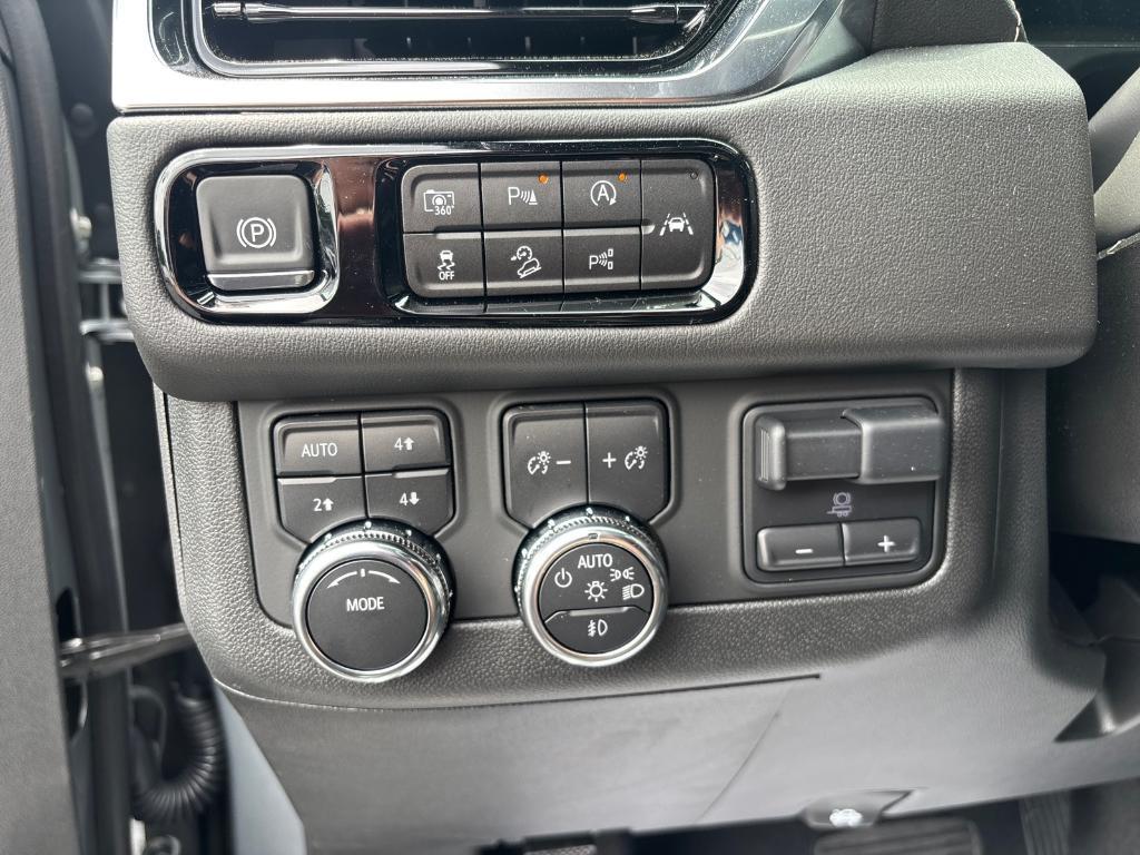new 2025 GMC Yukon car, priced at $74,437