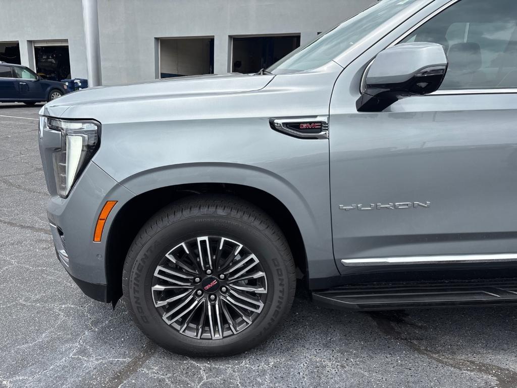 new 2025 GMC Yukon car, priced at $74,437
