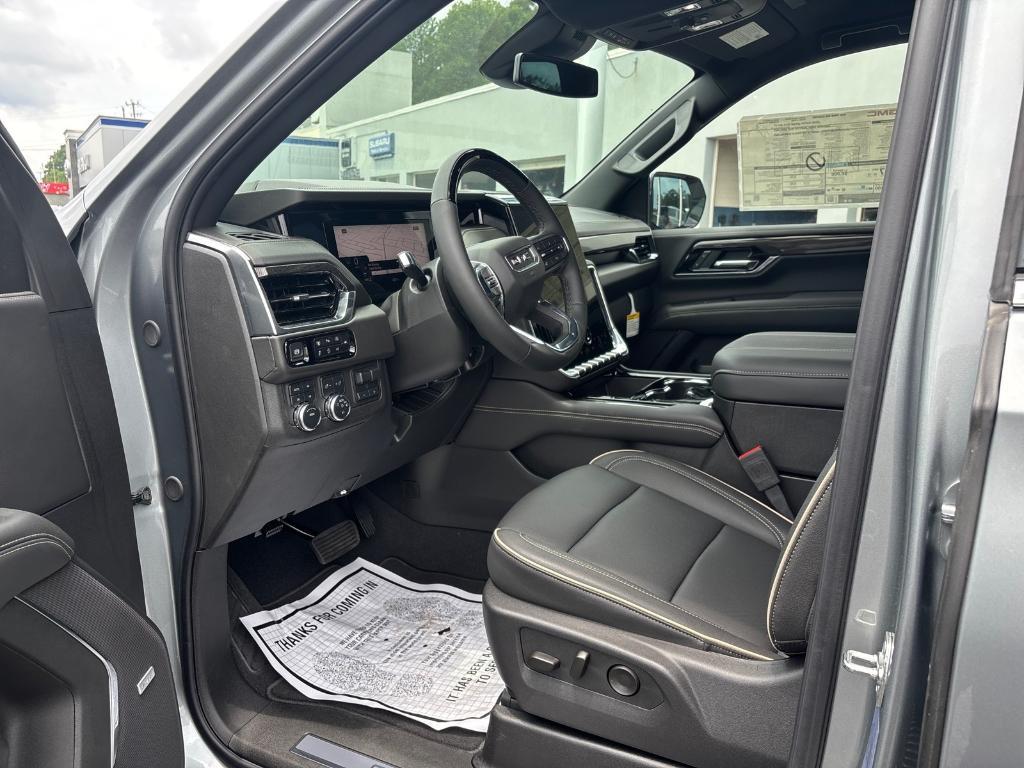 new 2025 GMC Yukon car, priced at $74,437